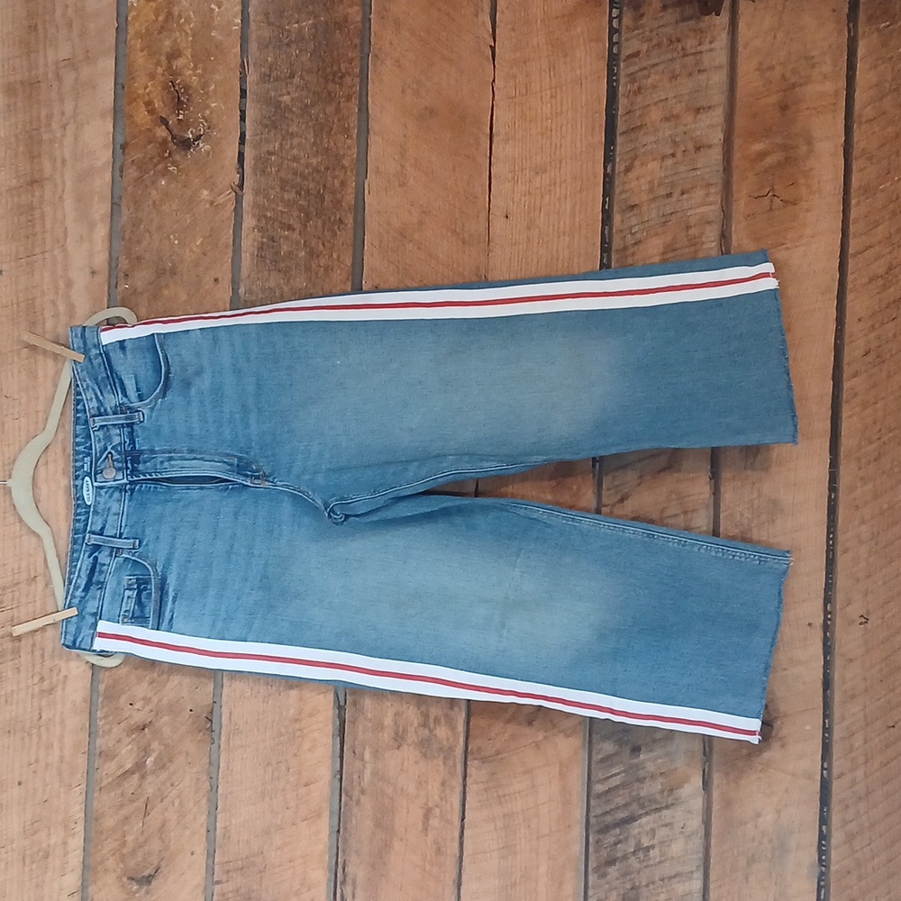 Old Navy sz 10 high rise wide leg cropped jeans w custom side stripes
